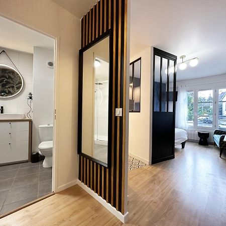 C Le 15 - Studio Cosy Avec Parking Шартър Екстериор снимка